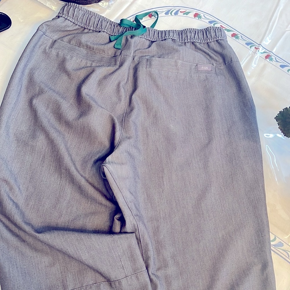 FIGS MEN’s Medium Jogger